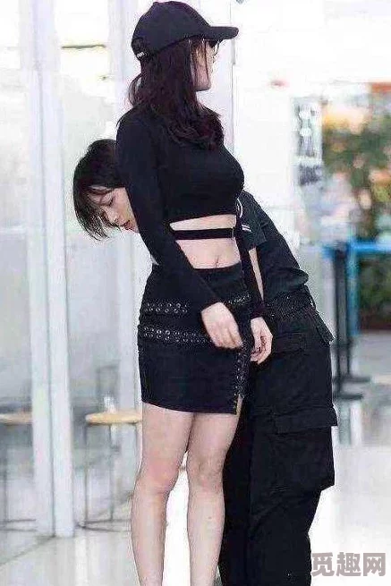 台北网红娜娜卡洗衣机背后竟藏着她与明星的秘密恋情，网友纷纷猜测两人是否会公开！