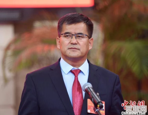 中国大叔武警gary的职位经历：从基层到高层，见证了时代变迁与个人成长的故事