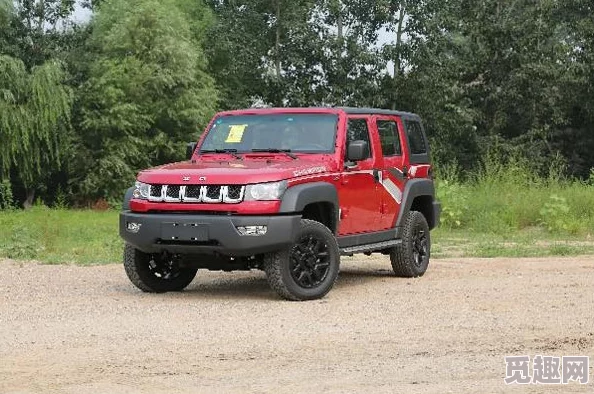 桃红色jeep界人口的功能介绍：从外观设计到越野性能的全面解析与用户体验分享