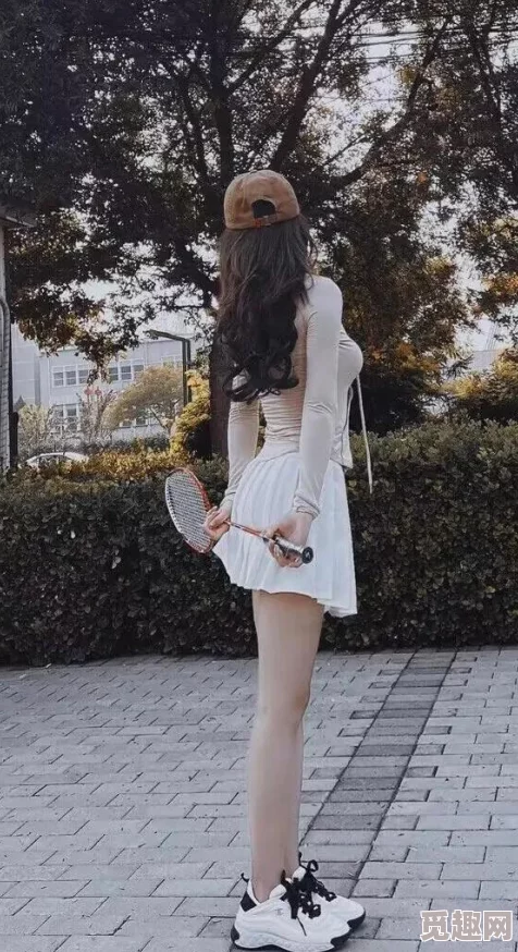 啊啊嗯嗯：深度解析现代年轻人的情感表达与沟通方式的变化及其对社会的影响