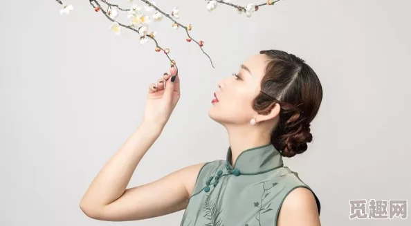 年轻漂亮少妇私密精油的使用效果与心理影响研究：对女性自信心和生活质量的提升作用分析