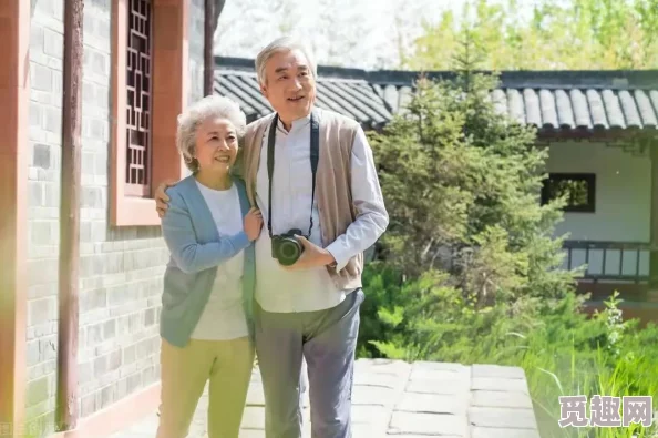 换伴！惊天秘密曝光：夫妻背后隐藏的惊人往事，竟震动整个社区！