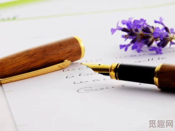 gb校霸夹钢笔＂背后隐藏的秘密：他竟然用这招让全班同学都心服口服，真相令人震惊！